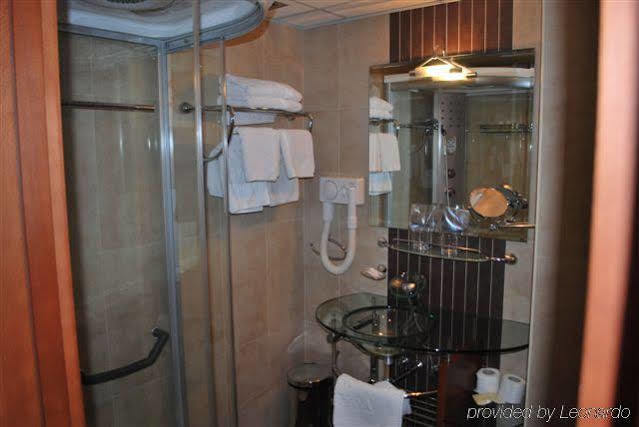 Hotel Bosna Баня-Лука Номер фото