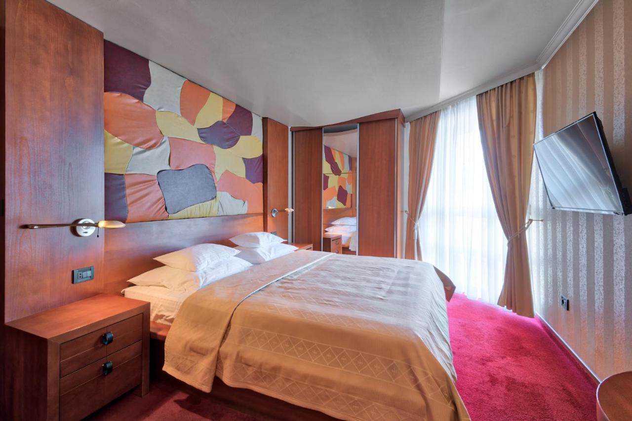 Hotel Bosna Баня-Лука Екстер'єр фото